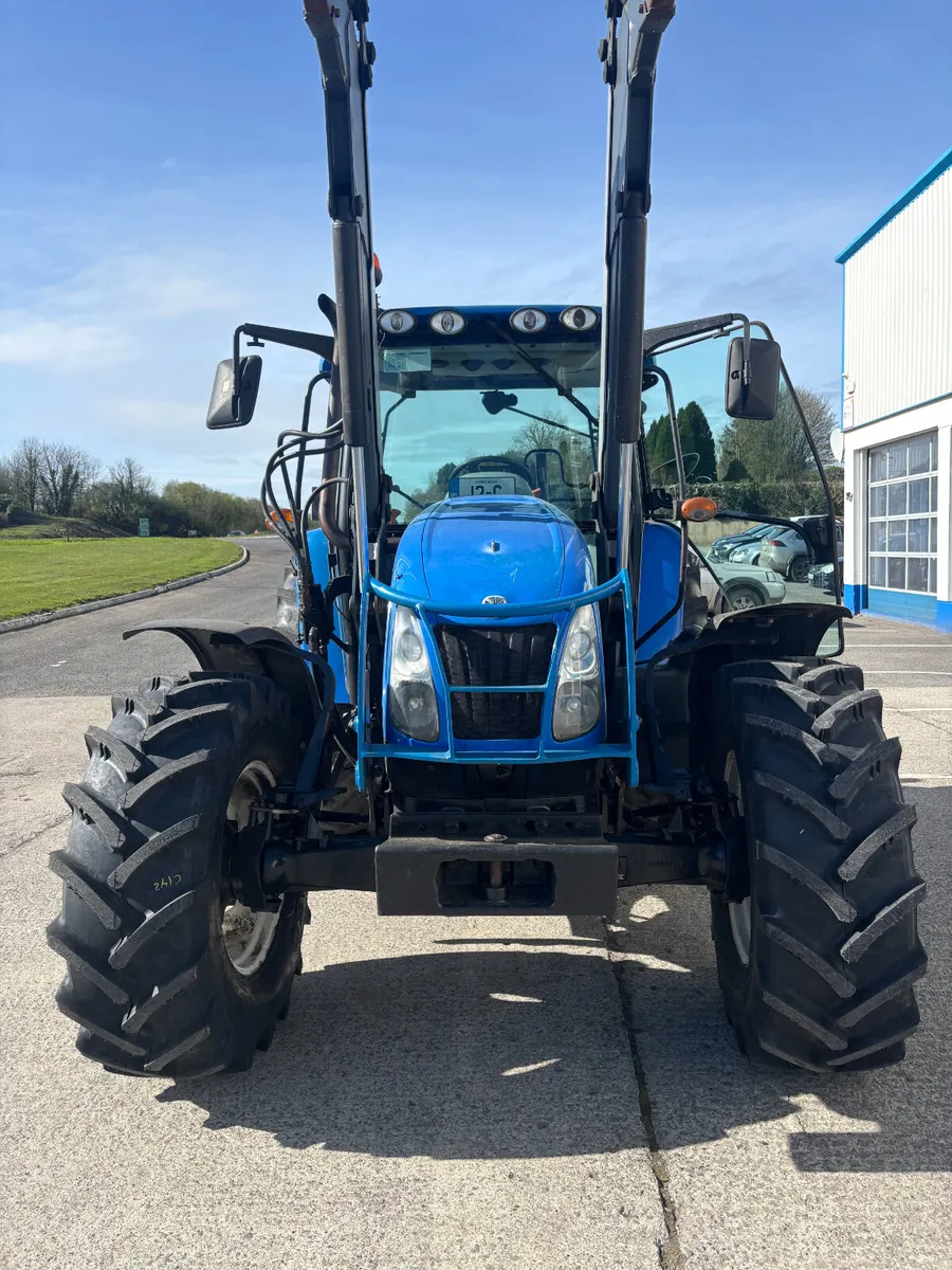 New Holland T5070 - Image 1