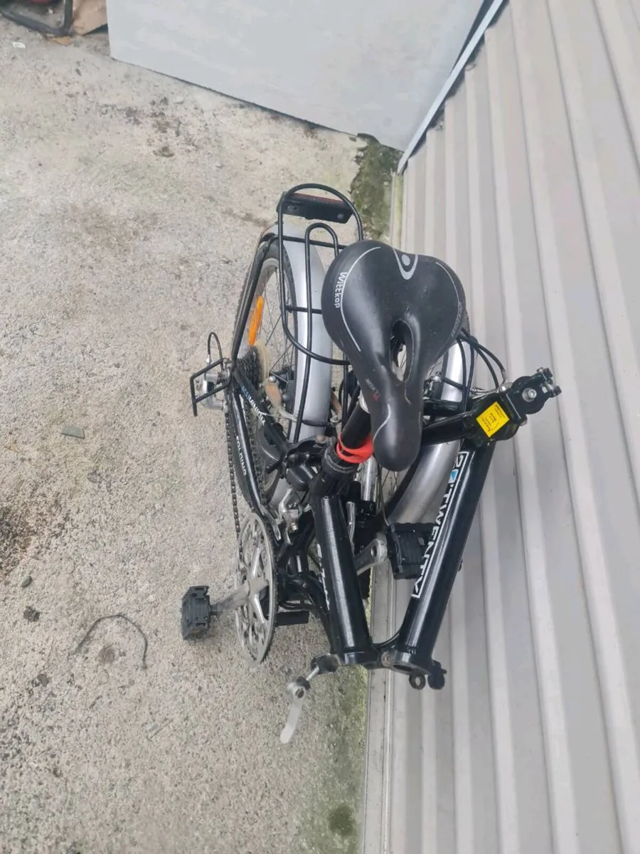 Adult aluminium fold up bike - Image 2