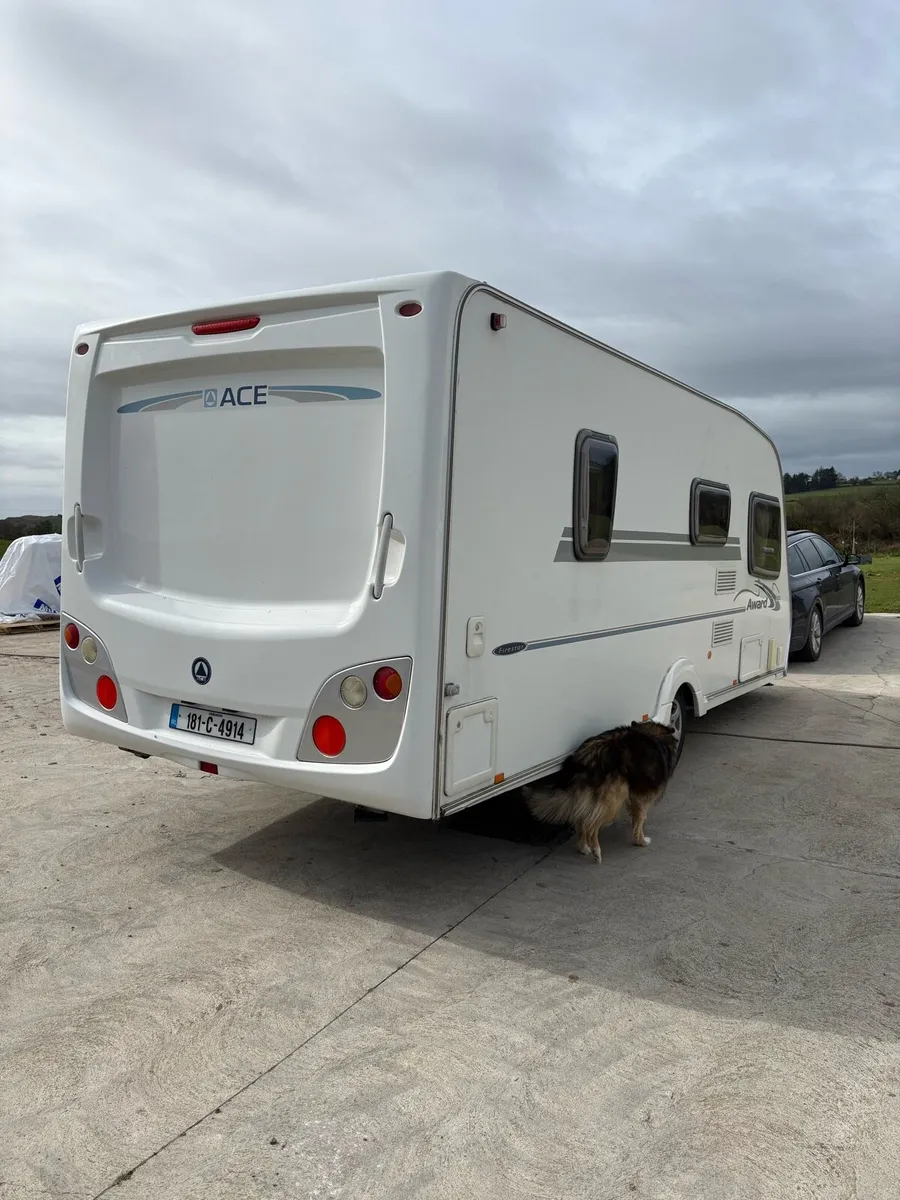 Ace Award 4 berth caravan - Image 3