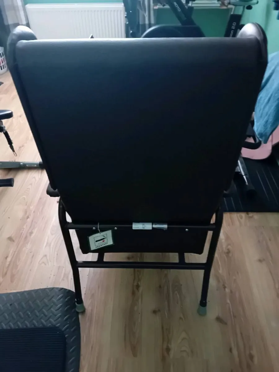 Orthopedic chair - Image 2