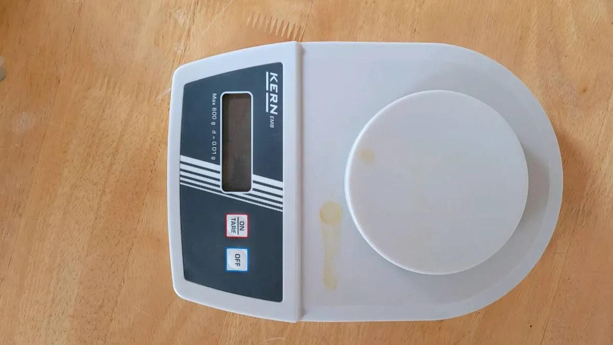 Scales for exact weights. Kern EMB - Image 1