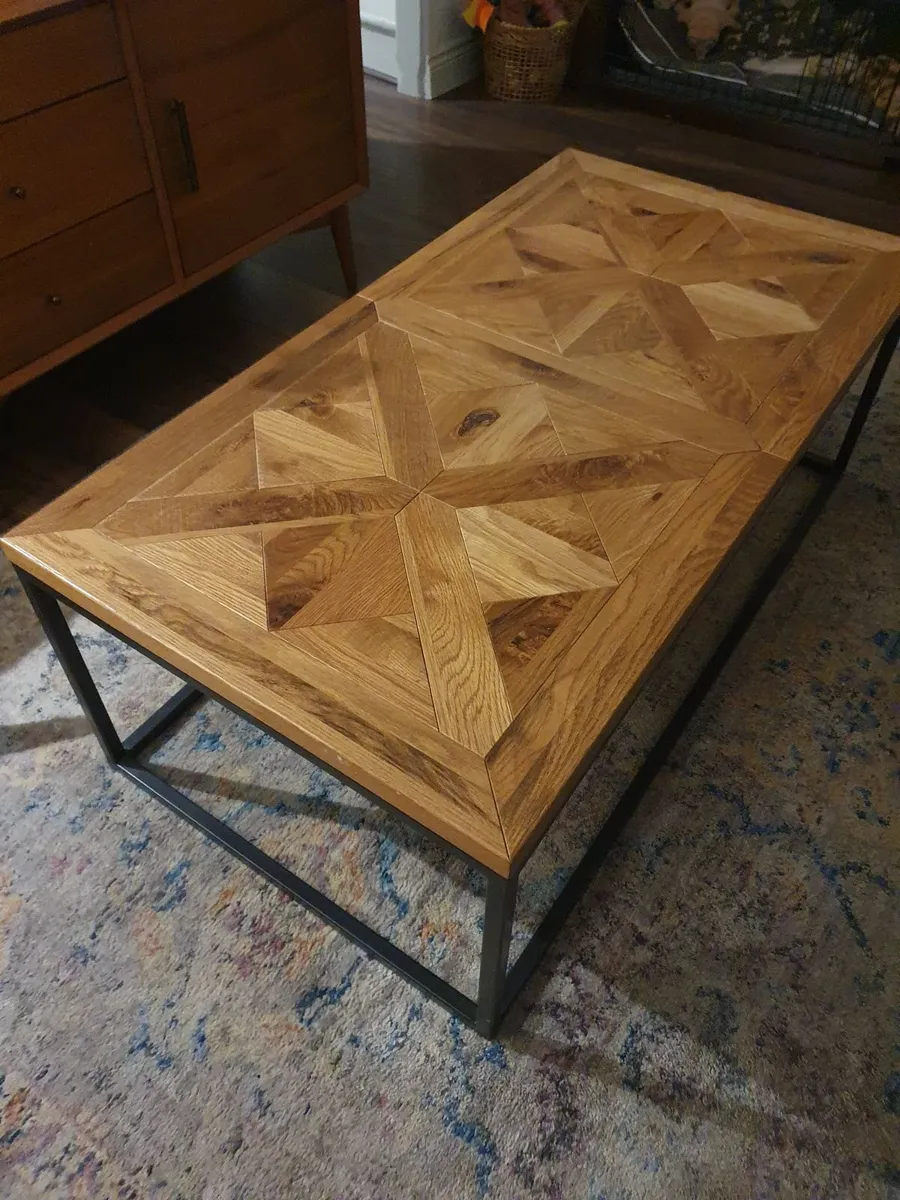 Oak coffee table - Image 3