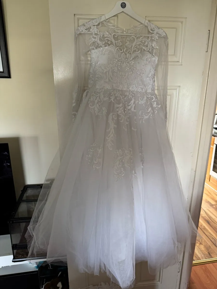 Communion dress - Image 2