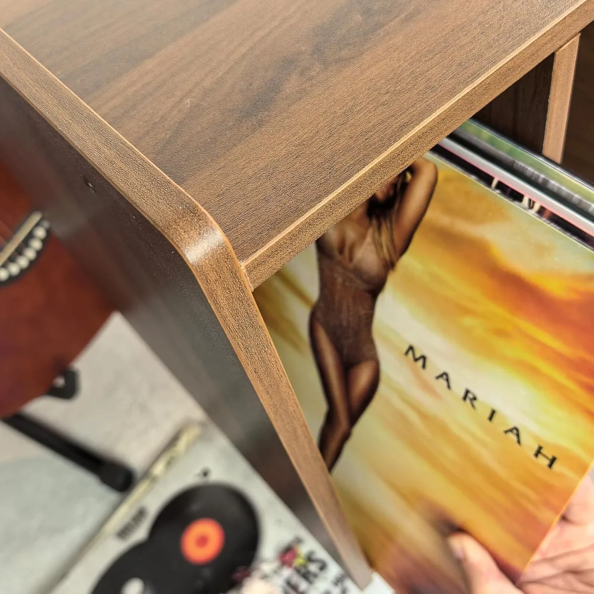 Record Player Stand with Vinyl Storage Holds Up - Image 4