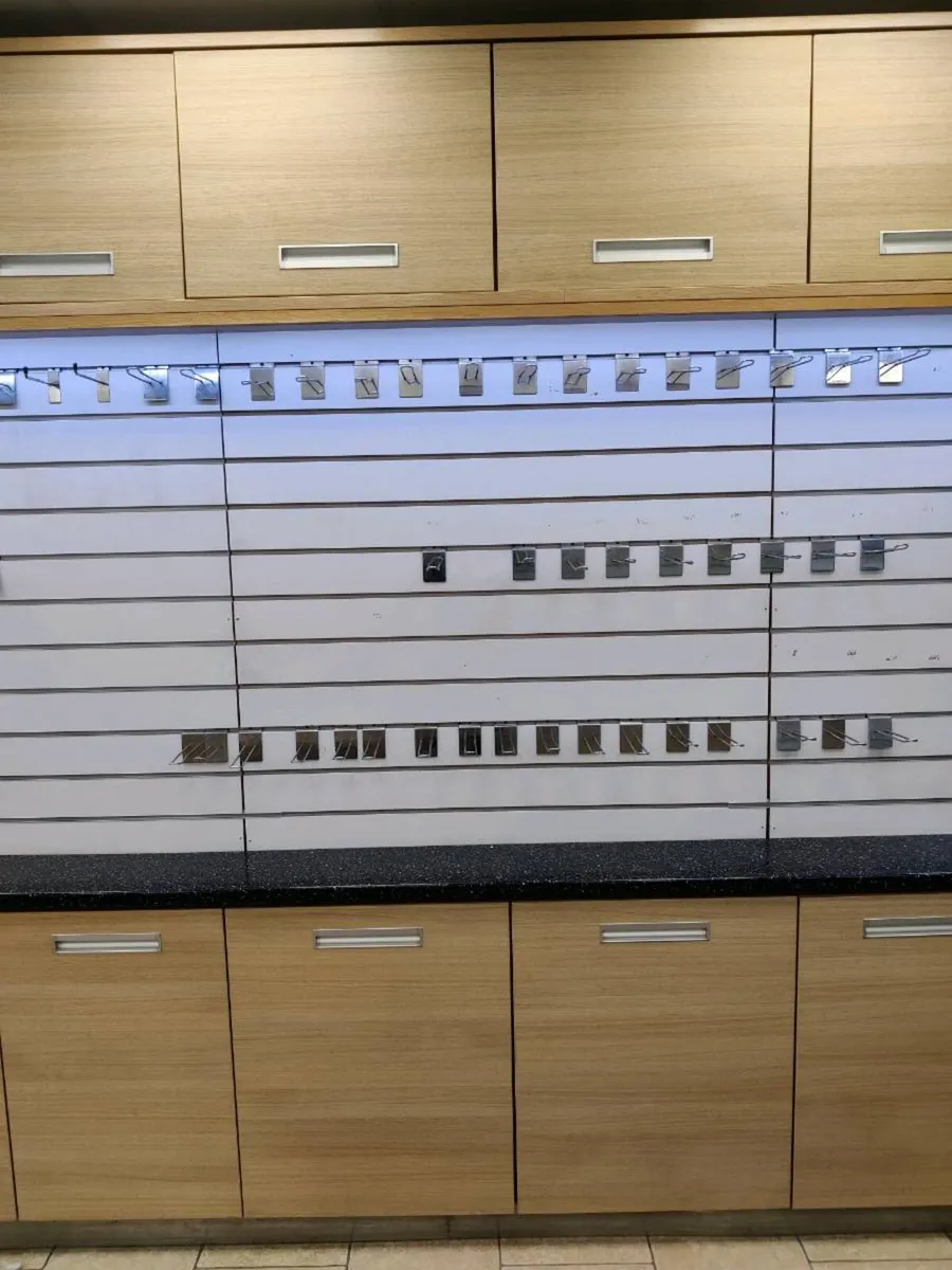 Retail display units - Image 4