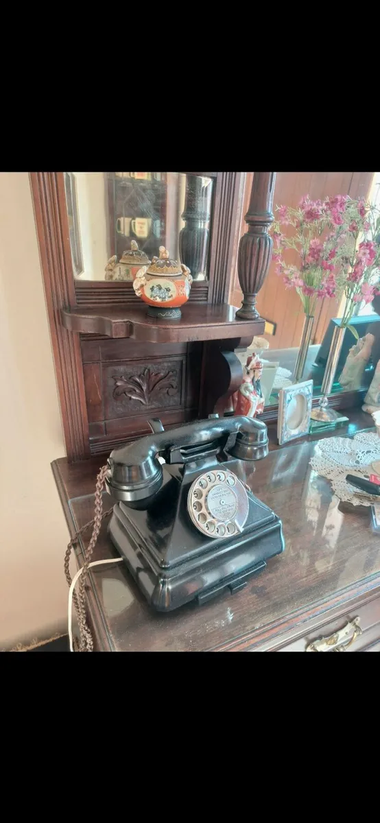 ANTIQUE PHONE - Image 2