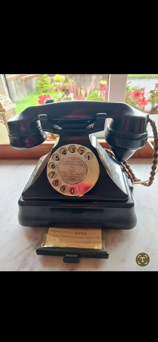 ANTIQUE PHONE - Image 4
