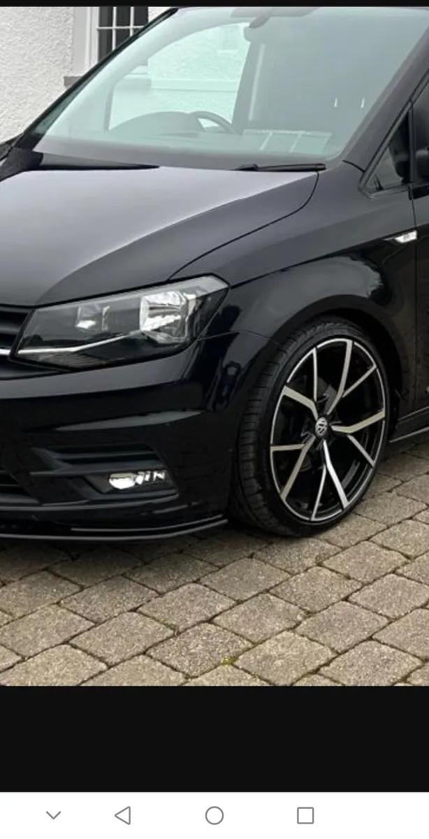 Taxi for rent 7 seater caddy