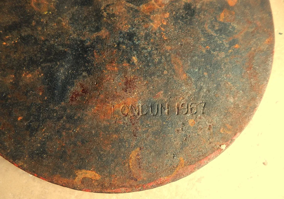 Vintage Cast Iron Coca Cola Wall Plaque - Image 4