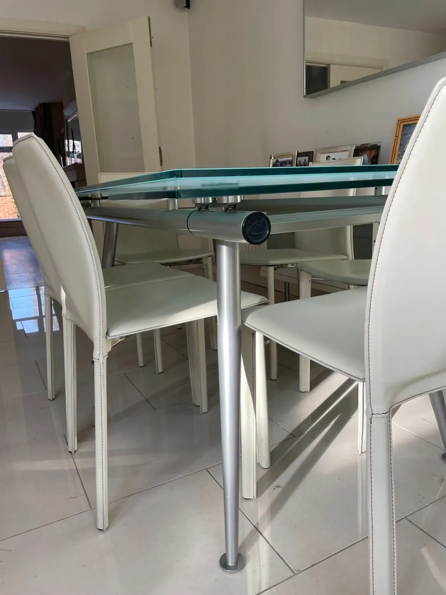 Kitchen Table - Image 3