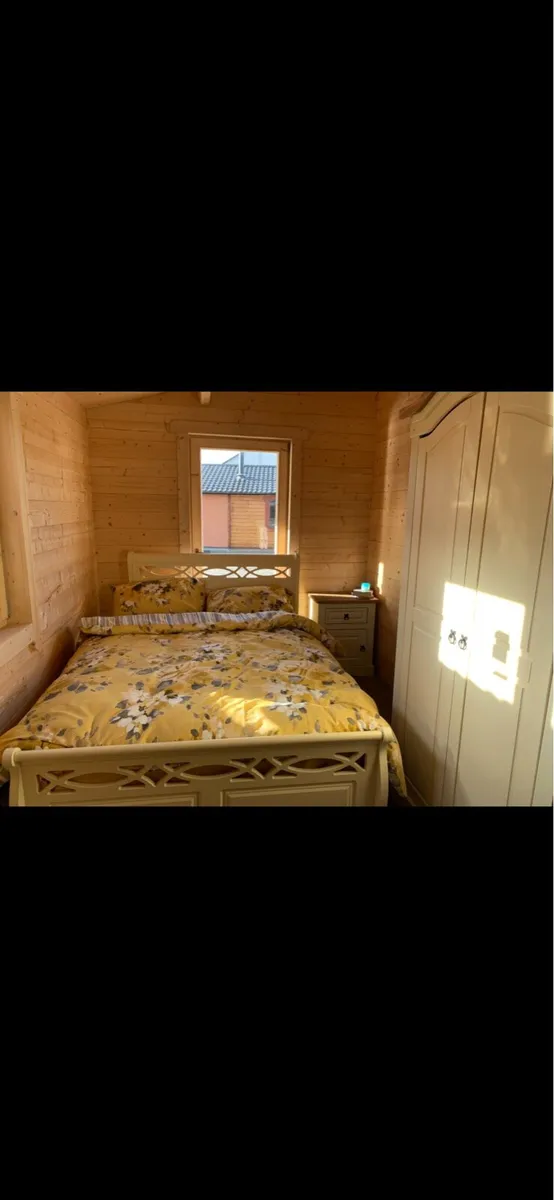 Timber Cabins - Image 4