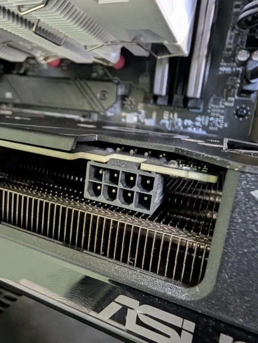 ASUS Dual GeForce RTX 4070 OC 12GB graphics card - Image 3