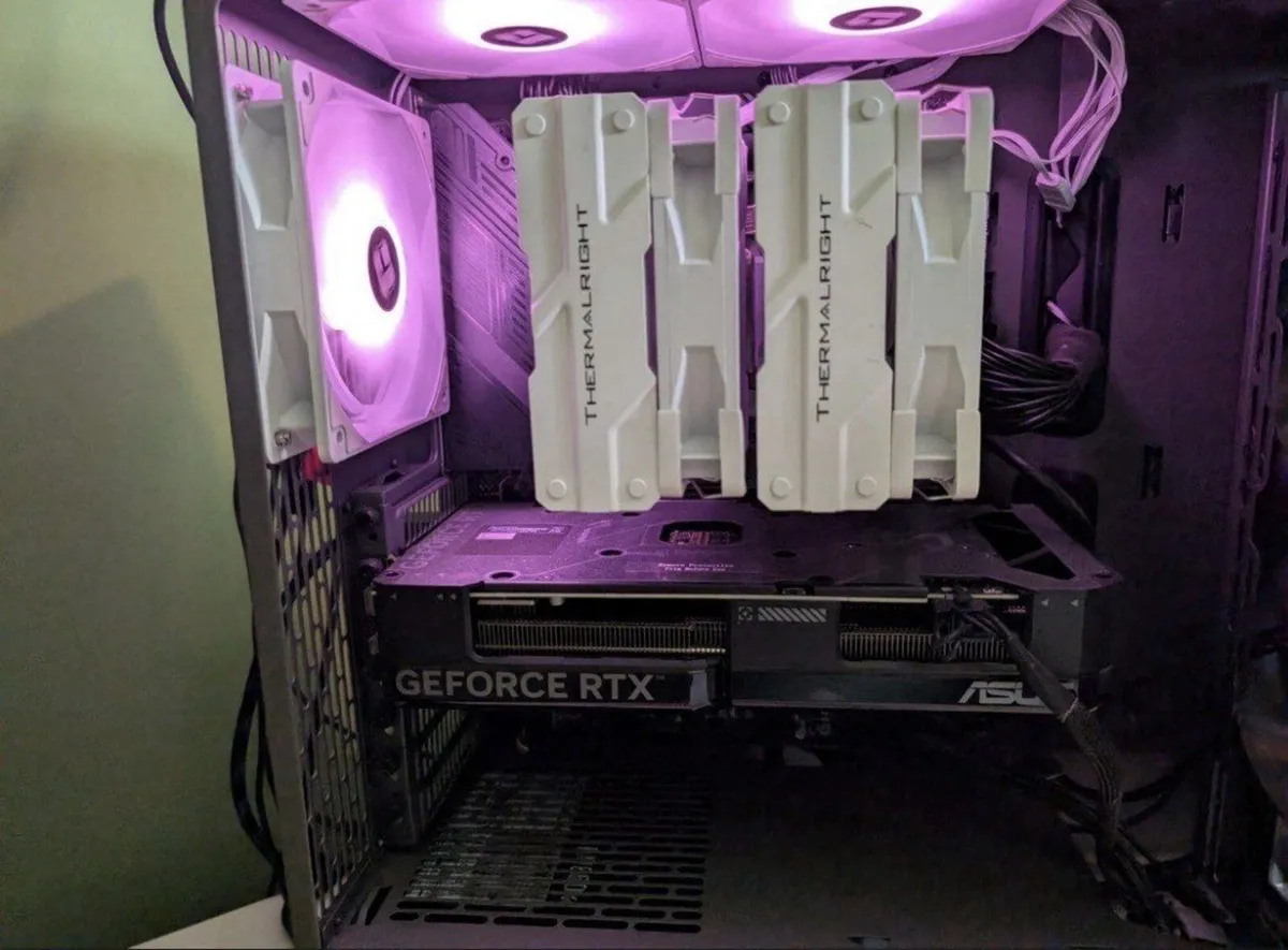 ASUS Dual GeForce RTX 4070 OC 12GB graphics card - Image 4