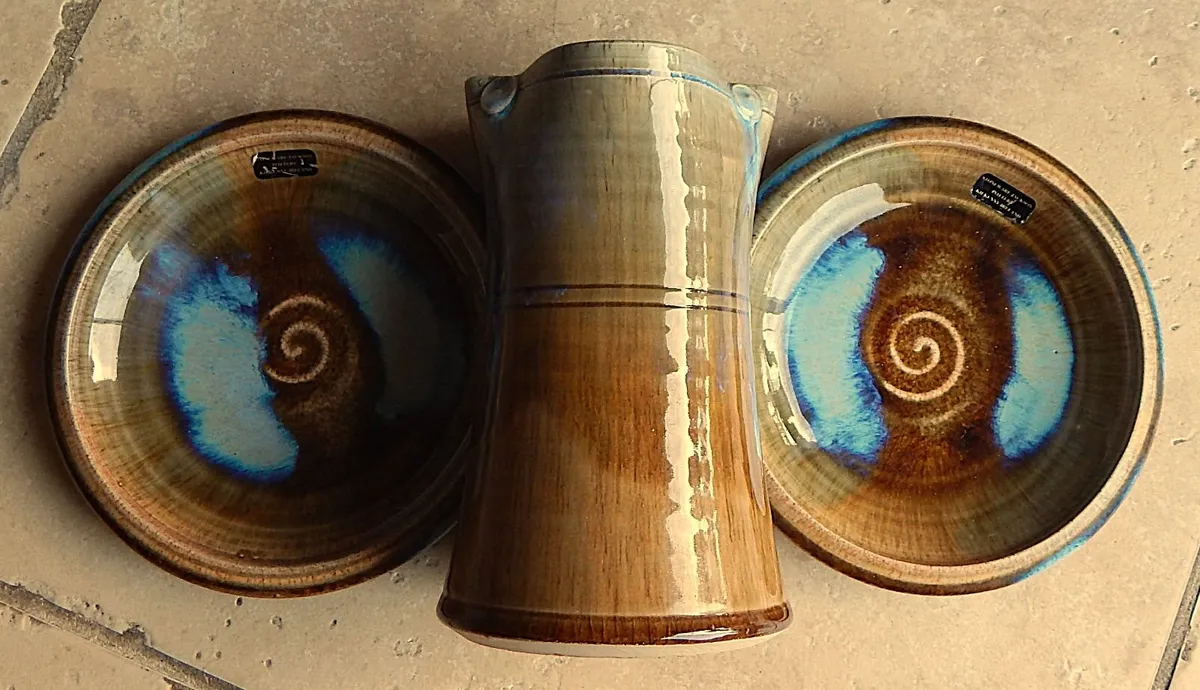 Selection of Stoneware Jackson Pottery Pieces - Image 4