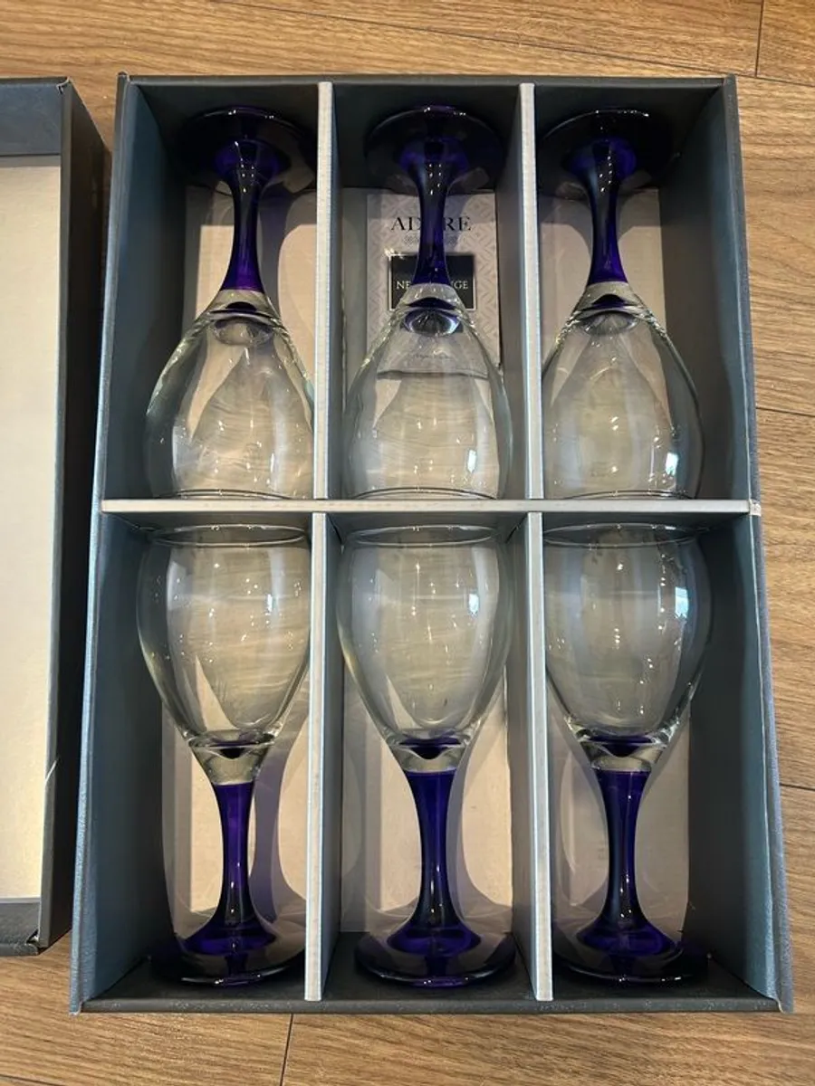 Newgrange Living Wine Glasses - Image 1