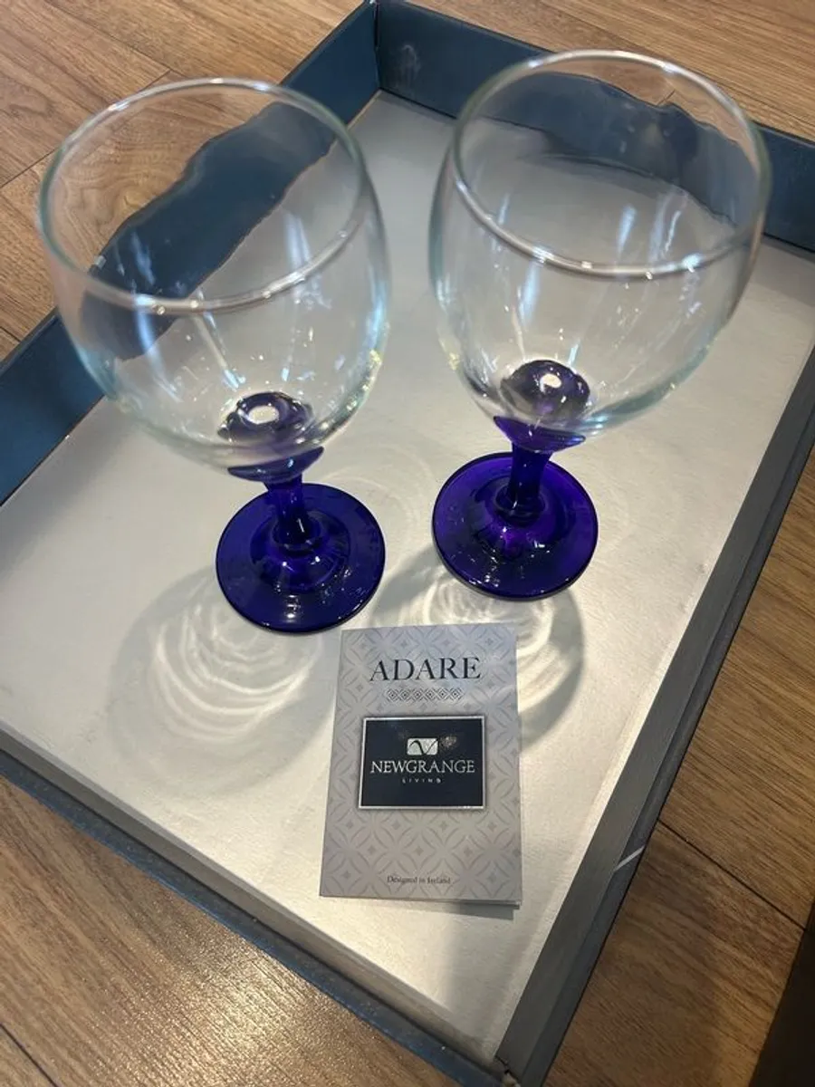 Newgrange Living Wine Glasses - Image 3