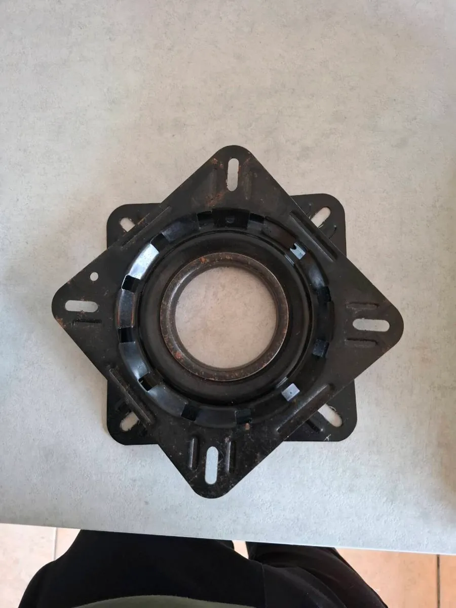 Boat seats clamp and swivels - Image 2