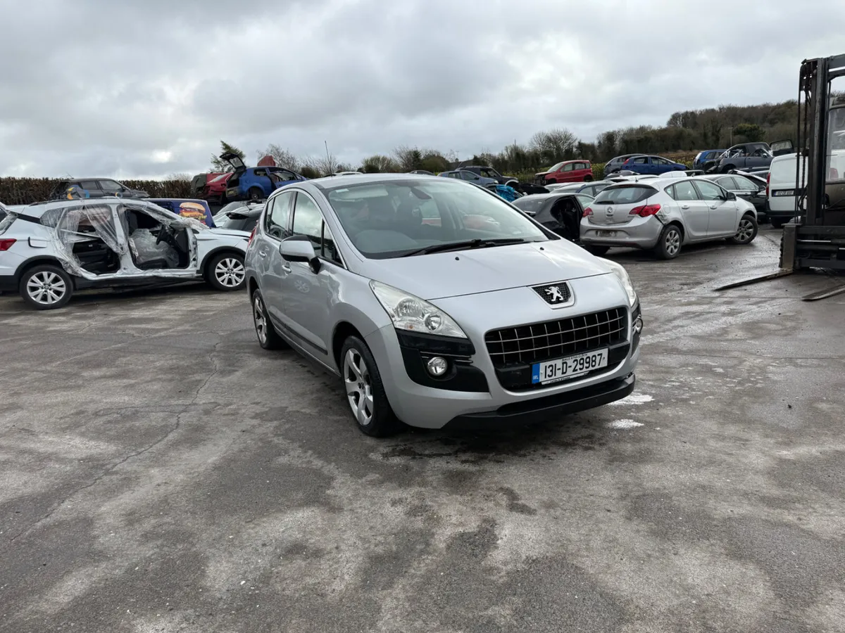 2013 Peugeot 3008 1.6 HDI Auto - Image 2