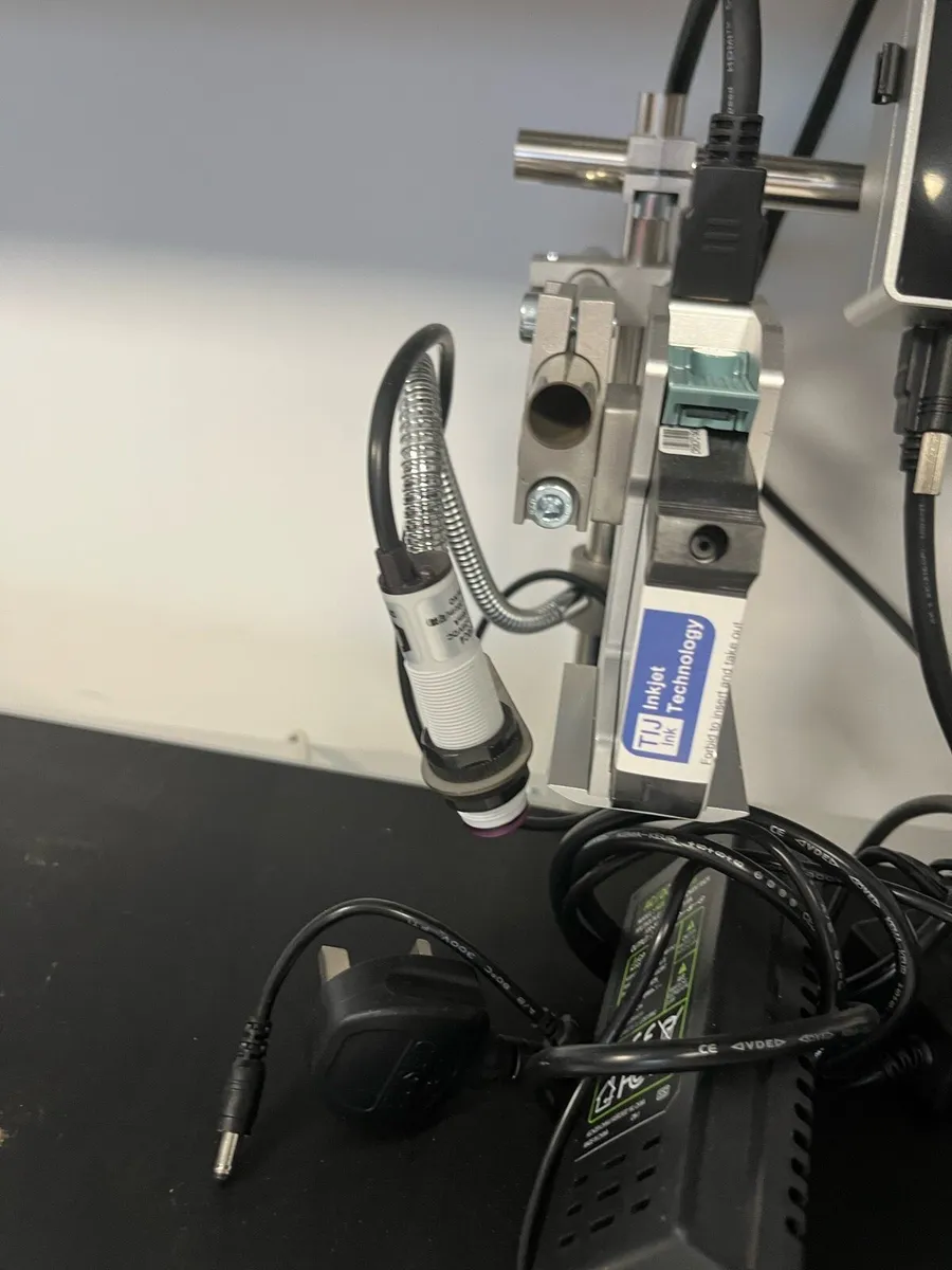 Conveyor & ink Jetter for sale - Image 3