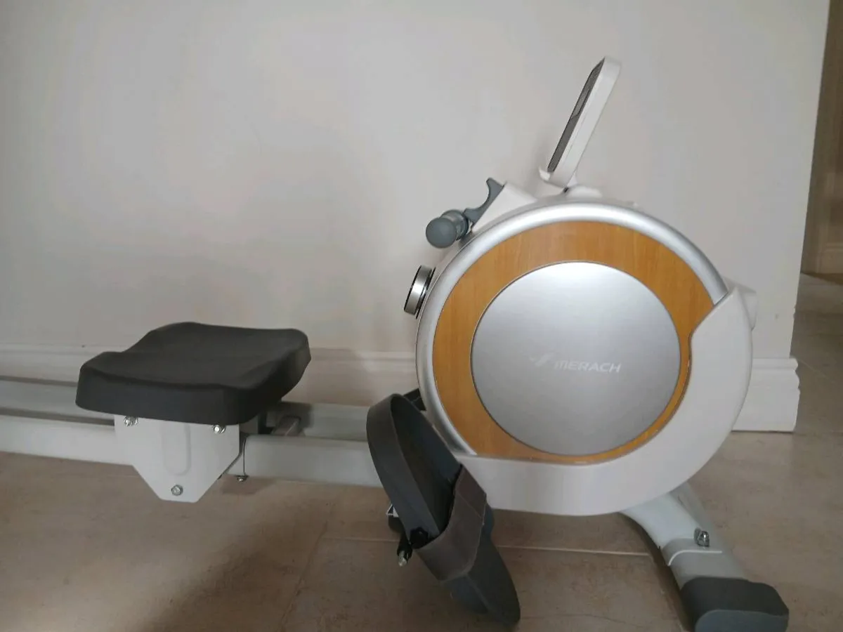 Merach Rowing Machine - Image 3