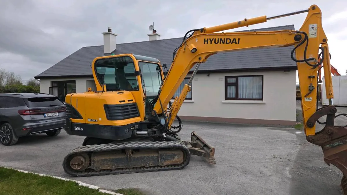 Hyundai 5.5 - Image 1