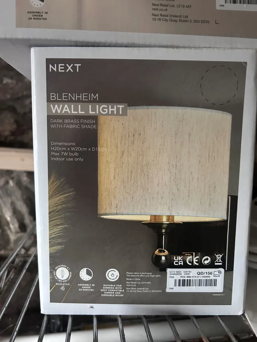 wall light next blenheim indoor dimmable in box