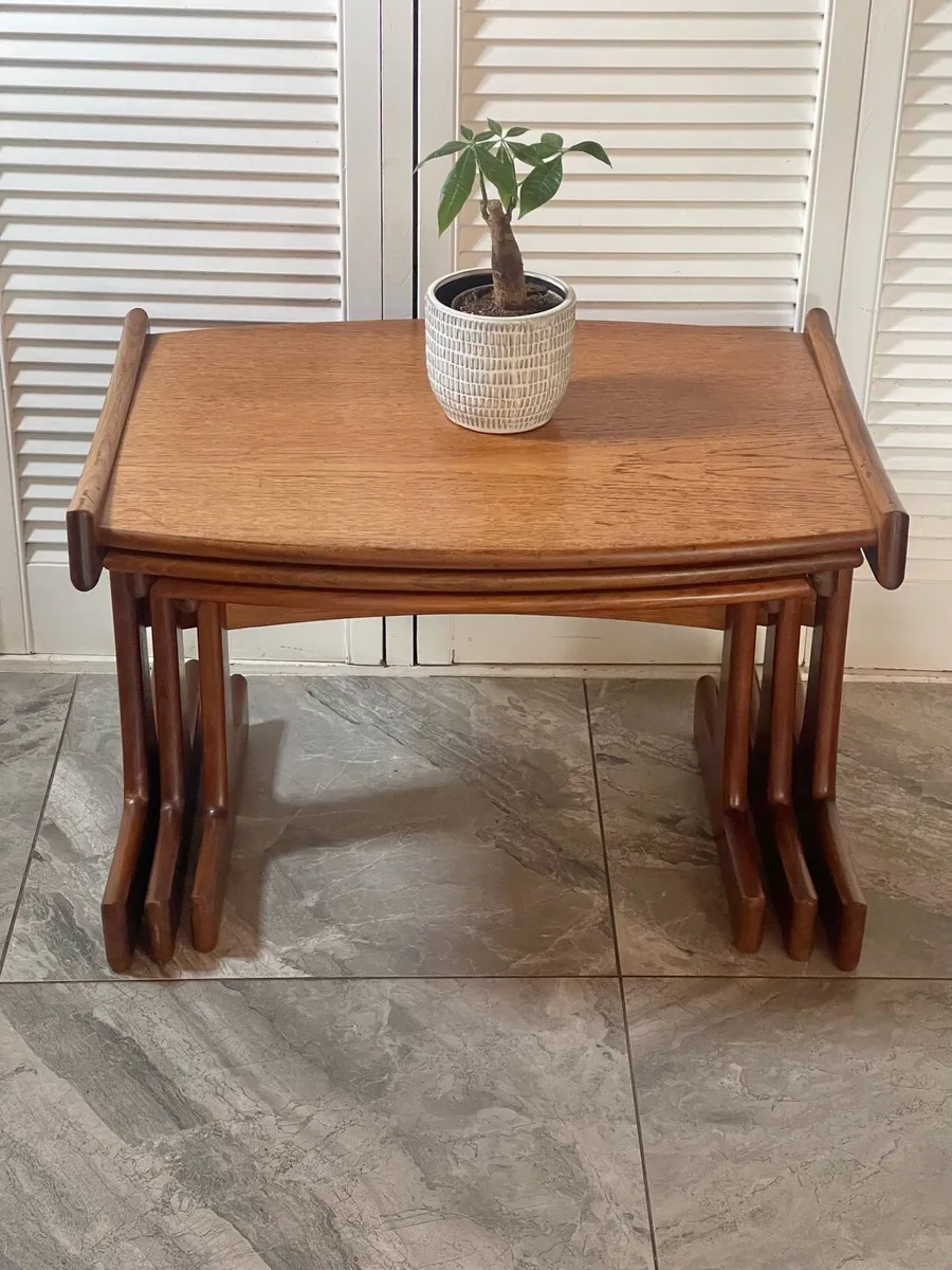 Mid century G Plan nesting tables - Image 1