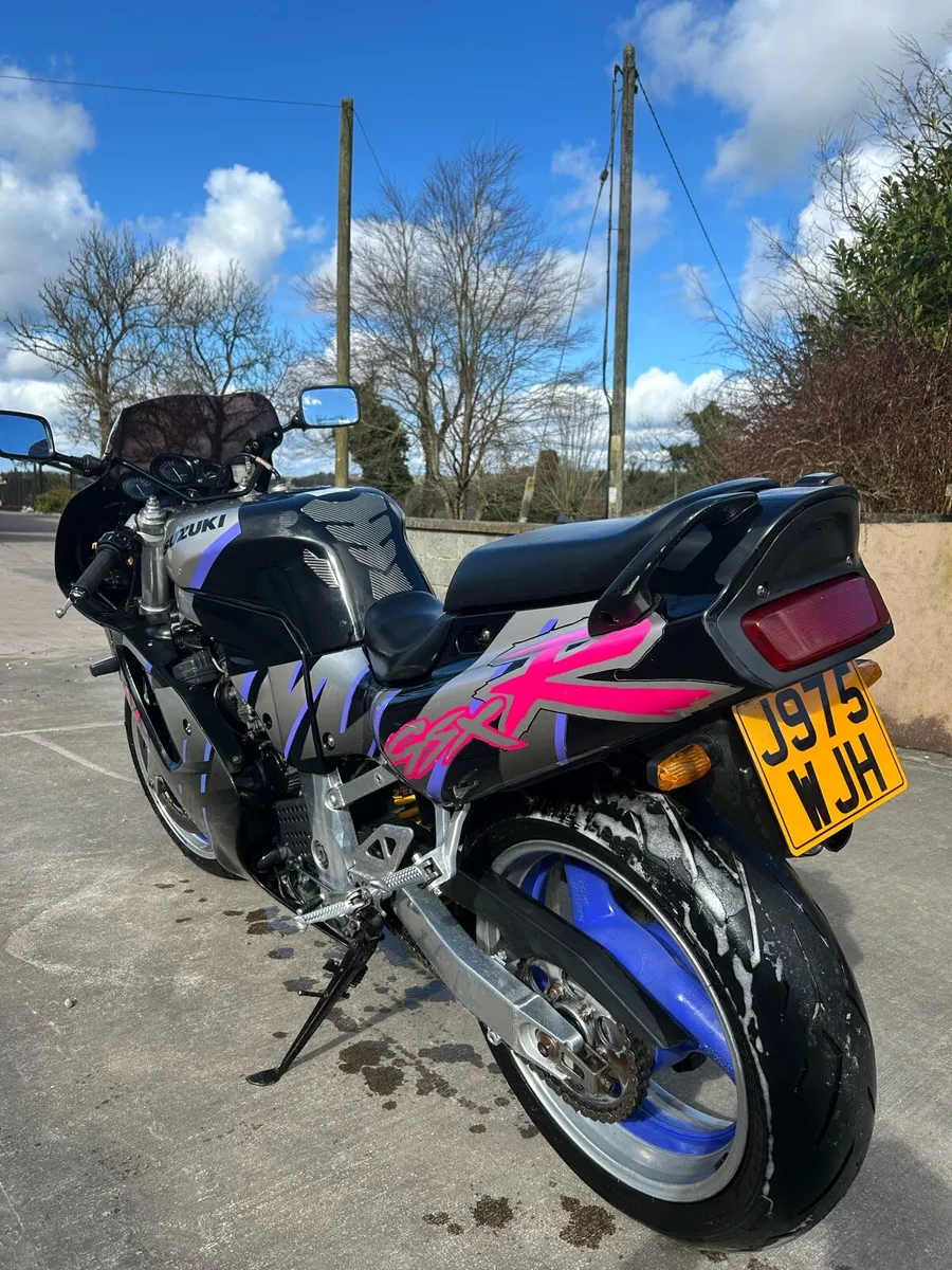 Suzuki GSXR 750 - Image 3
