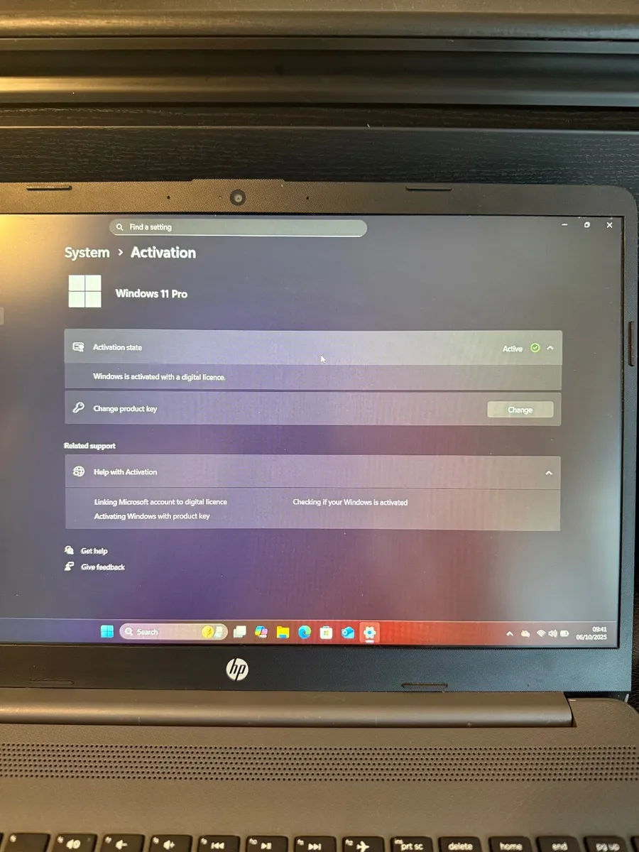 HP 250 G8 NoteBook Laptop i5/16GB/256SSD/FHD - Image 2