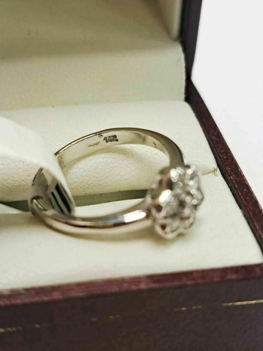 14K White Gold Diamond Ring 14CT - Image 4
