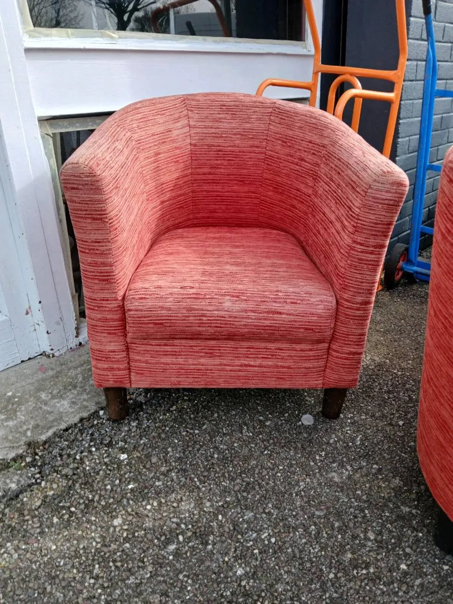 Tub chairs - Image 1
