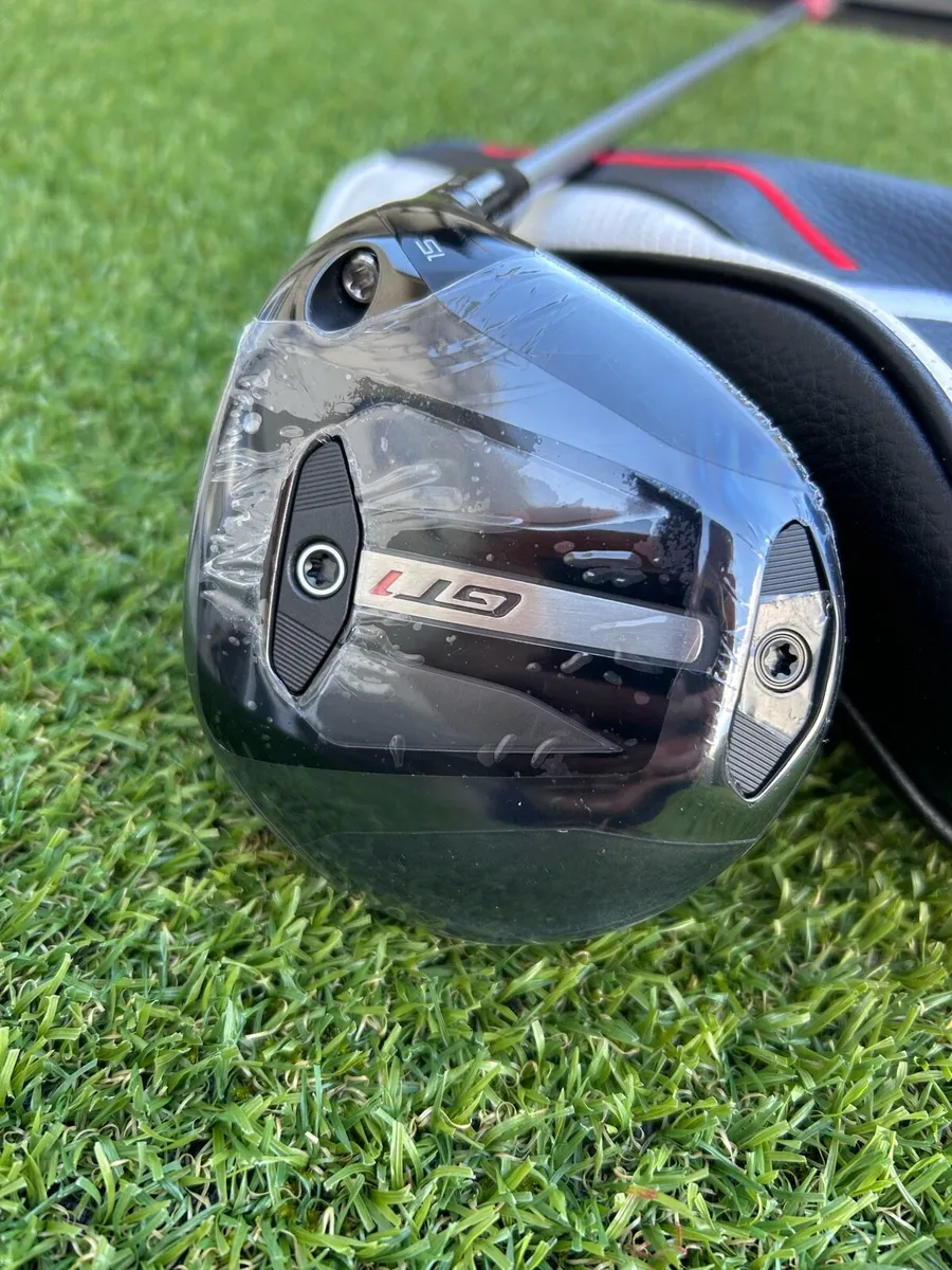 Titleist GT1 3 wood w/ upgraded shaft - Image 2