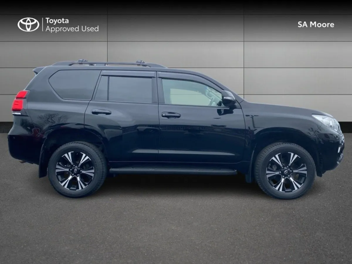 Toyota Land Cruiser AUTO - 50th Edition with VAT - Image 3