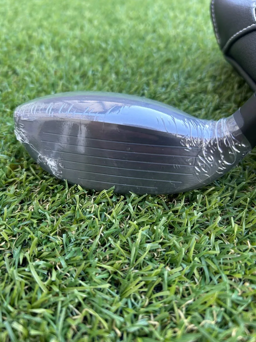 Cobra King Tec Hybrids - Image 3