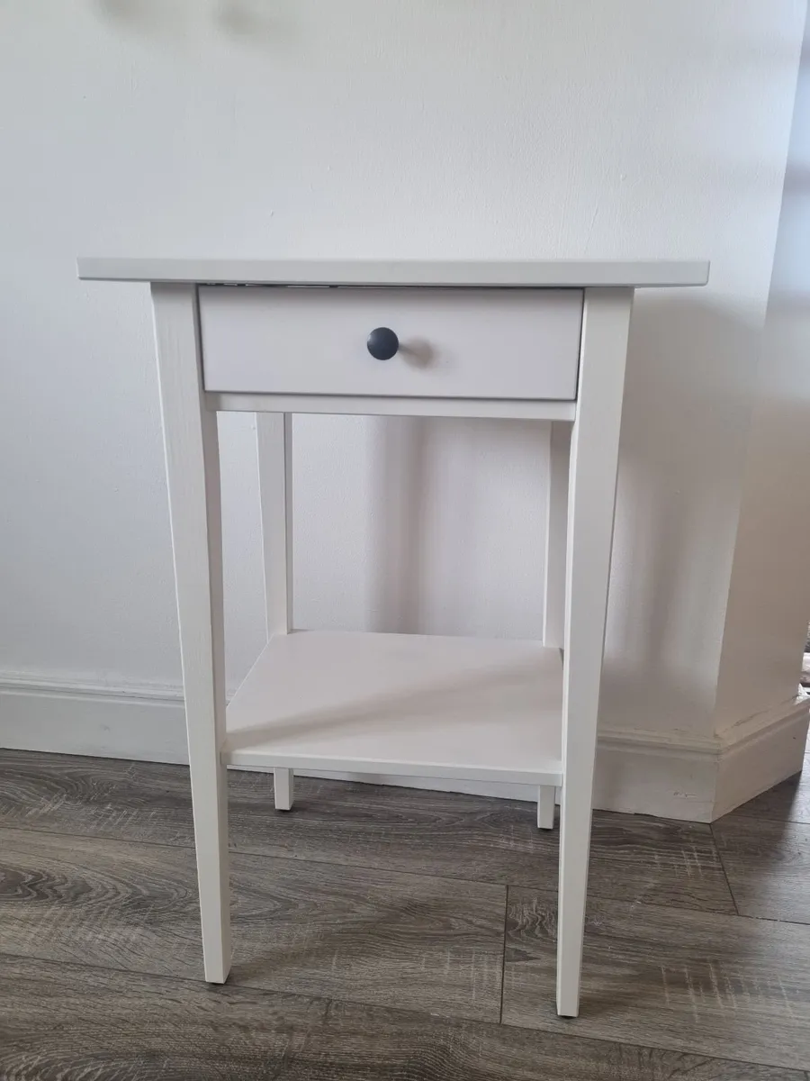 Bedside table - Image 1