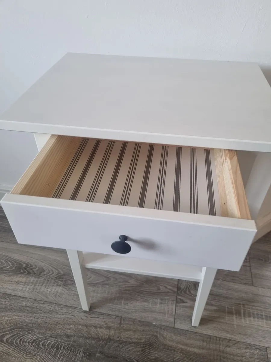 Bedside table - Image 2