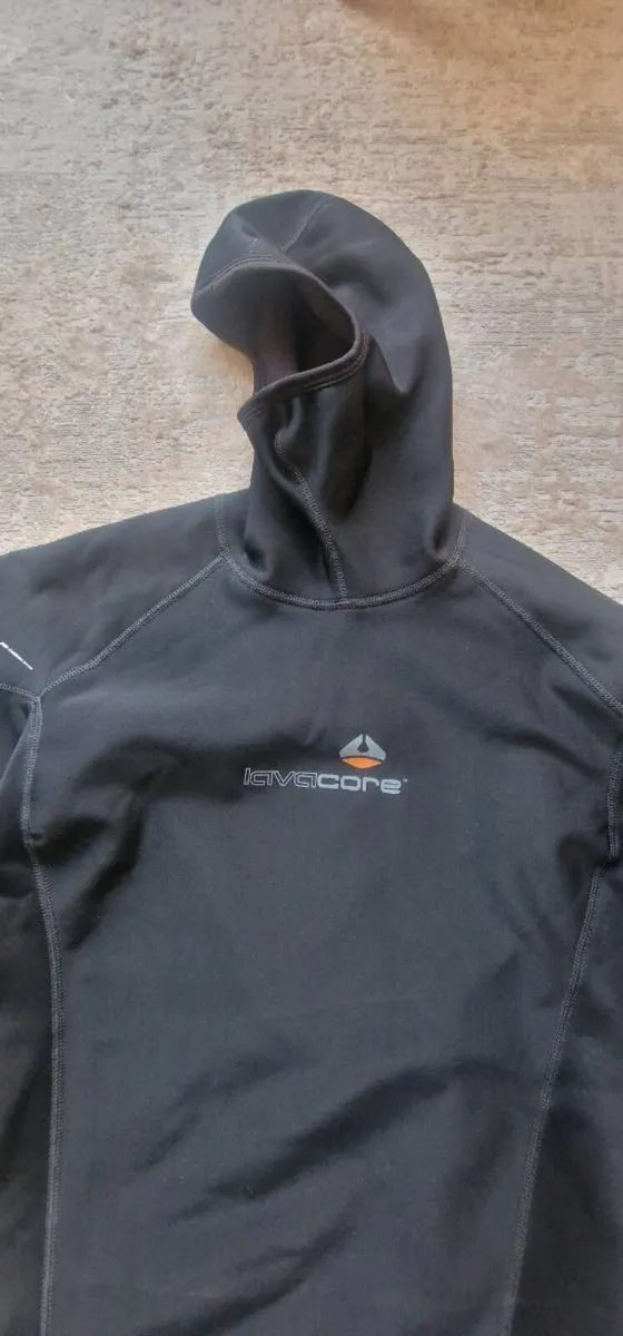 Lavacore hooded thermal top - Image 2