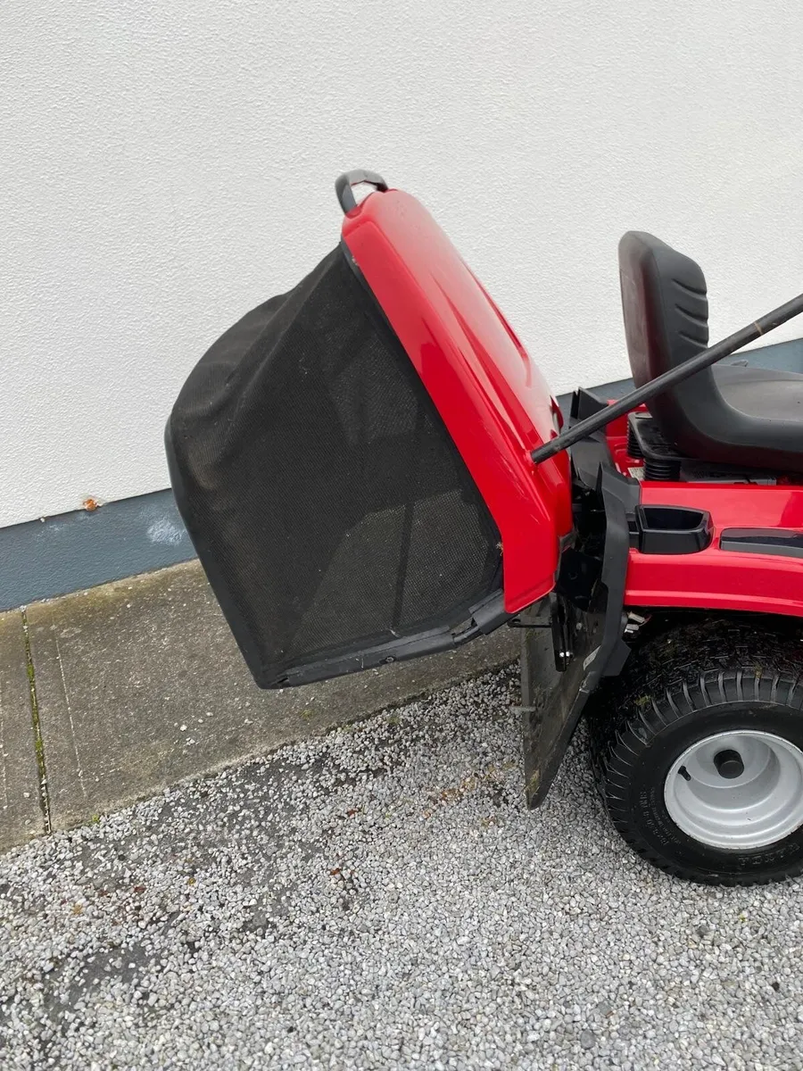 Castlegarden lawnmower - Image 1