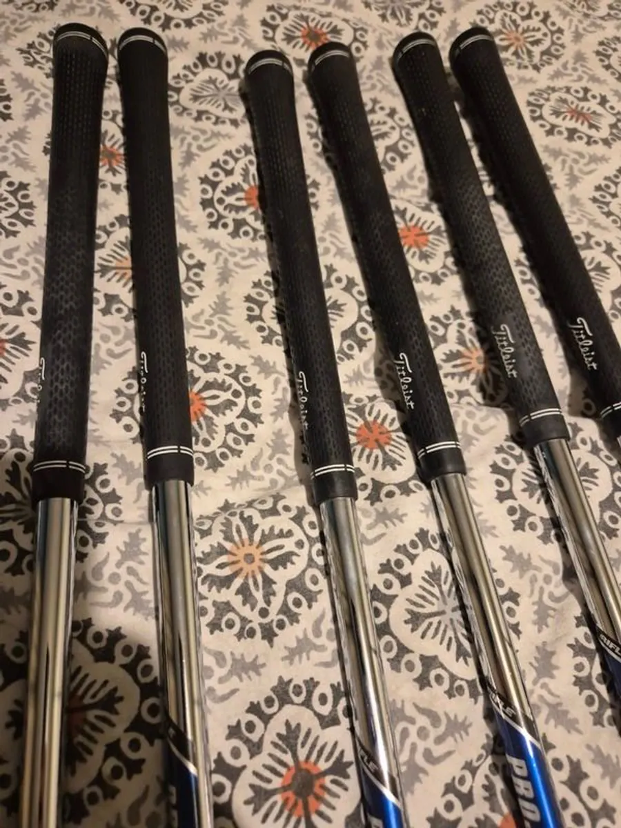 Golf clubs - Image 1