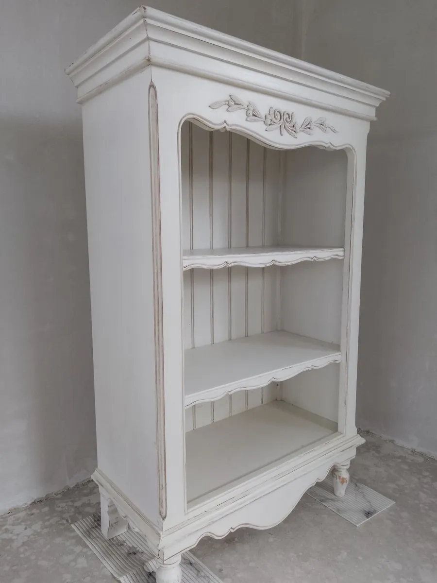 Bookcase - Image 1