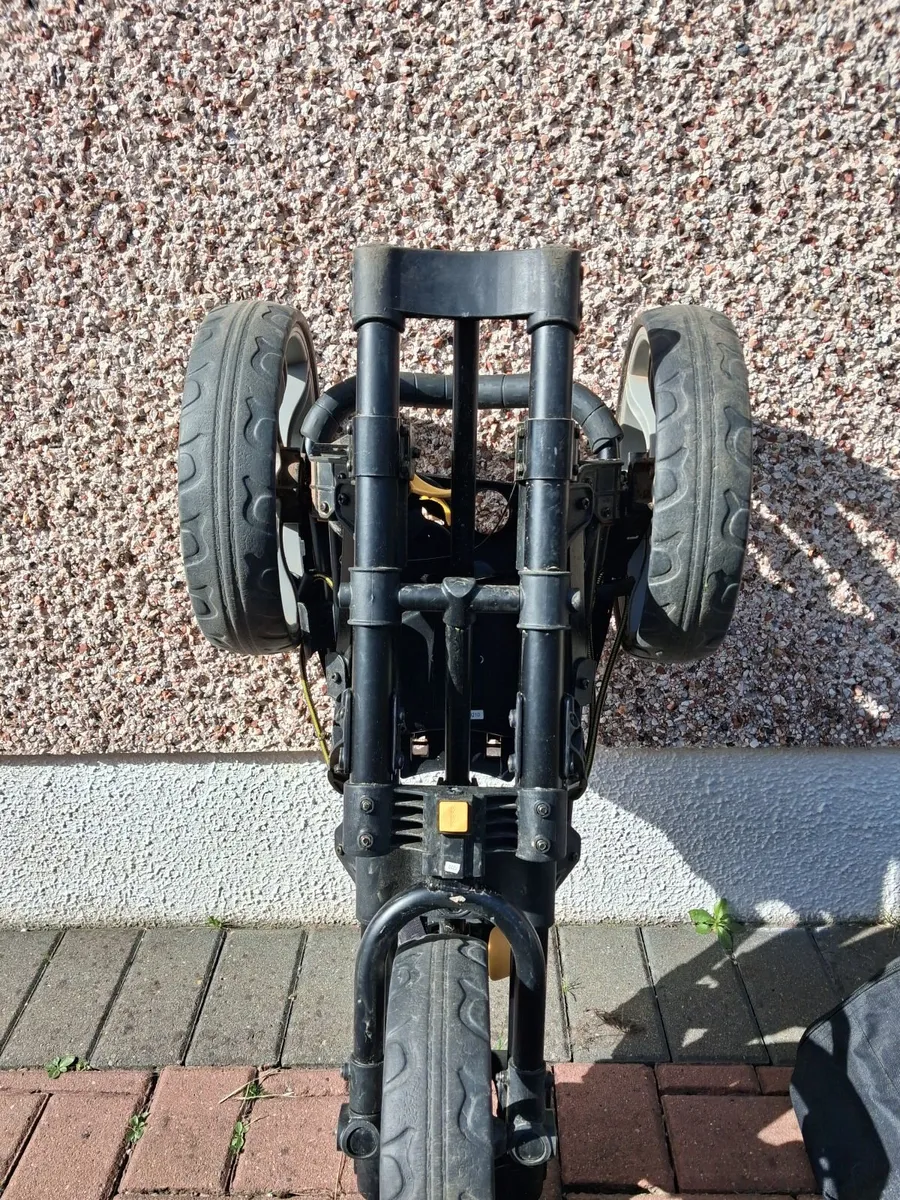 Golf trolley - Image 1