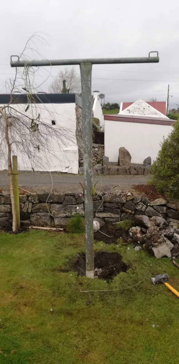 Galvanised clothes line - Image 1