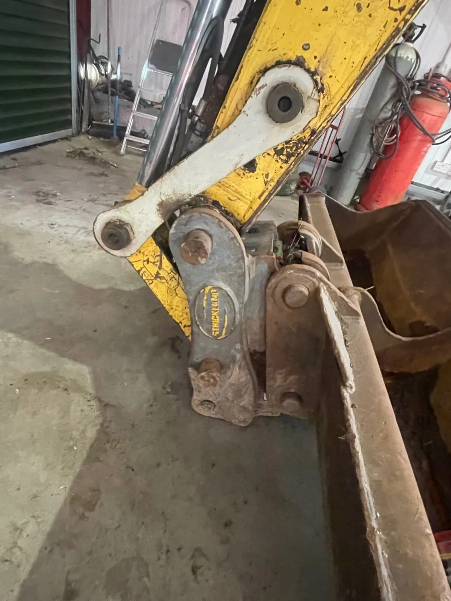 NON RUNNER - Image 3