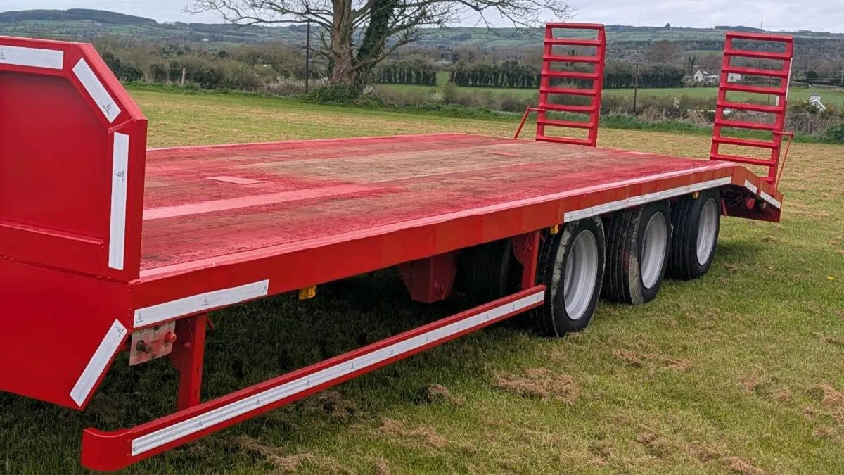 Low loader trailer - Image 3