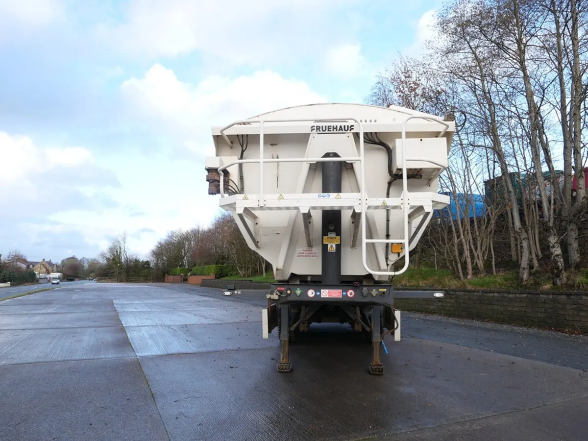 2016 Fruehauf Tipping 3 Axle T2-01967 - Image 2