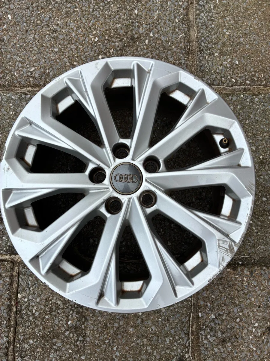 17’’ AUDI ULTRA SE ALLOYS - Image 2