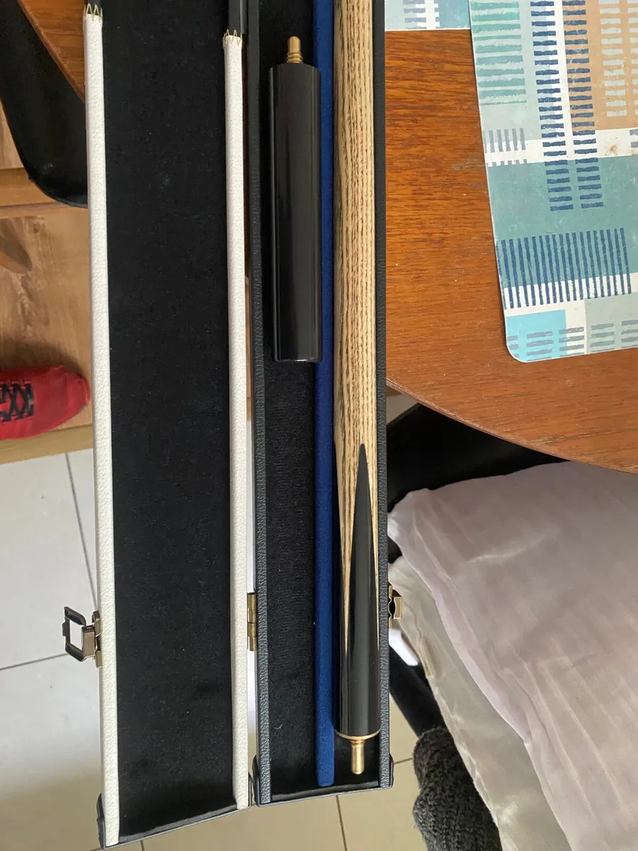 Snooker Que - Image 1