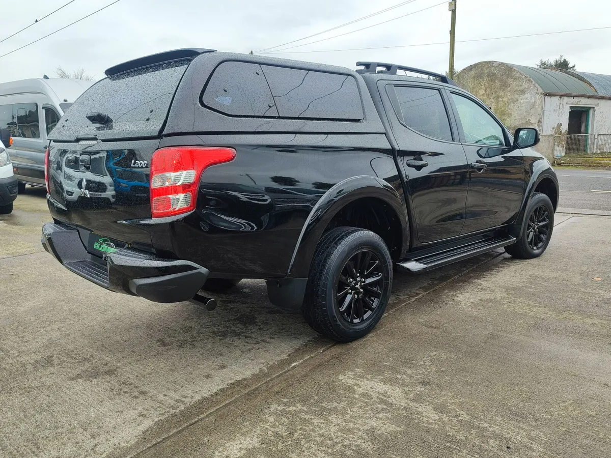 MITSUBISHI L200 CREWCAB BARBARIAN MODEL 2018 - Image 4
