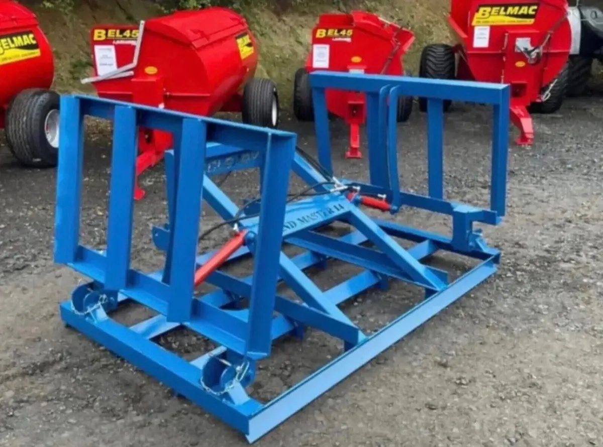 LAND LEVELLER HYDRAULIC 14FT NEW - Image 1