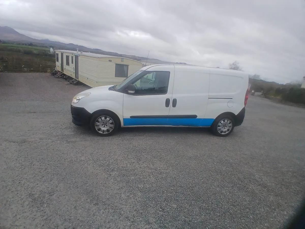 Fiat DOBLO 1.3 MULTIJET BASE MAXI M - Image 2